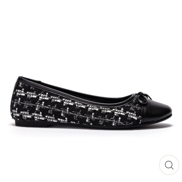 soho collective Shoes - Like new! soho collective Fiona Tweed Ballerina Flats, sz 38